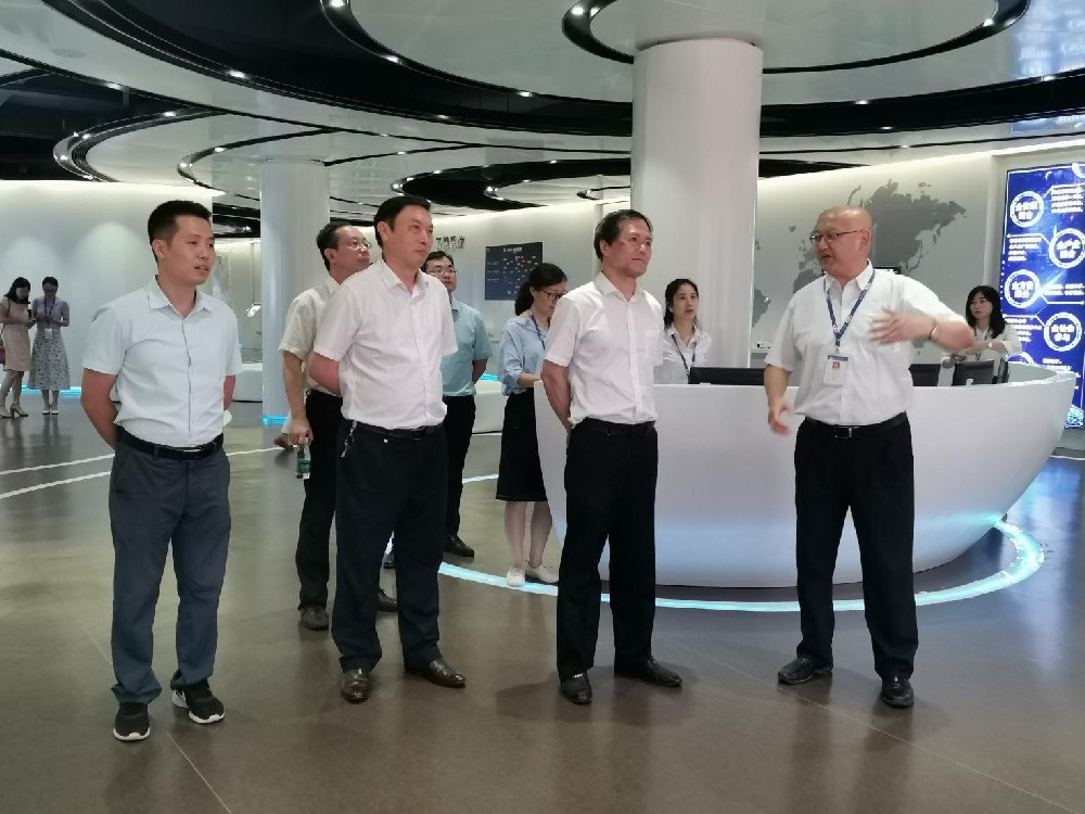 江西省科協(xié)黨組書記、副主席羅瑩蒞臨憶源科技調(diào)研指導(dǎo)